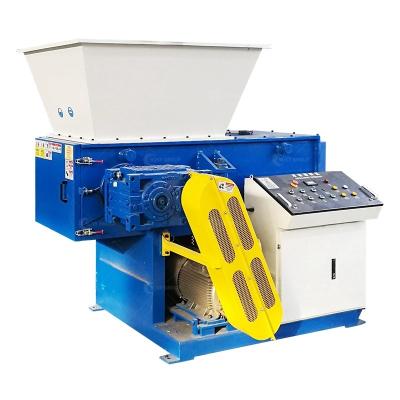 China Manufacturing Plant Single Shaft Shredder with and 9CrSi/D2/SKD-11 Blade Materials for sale