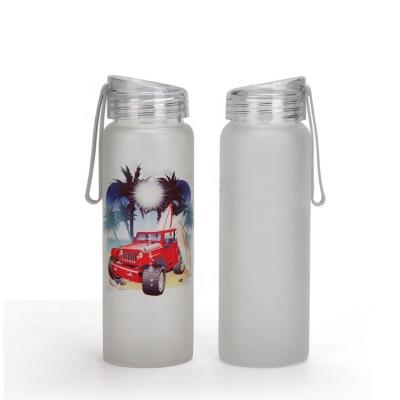 China Wholesale 500ml Viable Juicy Drink Bottles Plain Matte Sublimation Blank Glass Water Bottle Frosted Glass Water Bottle for sale