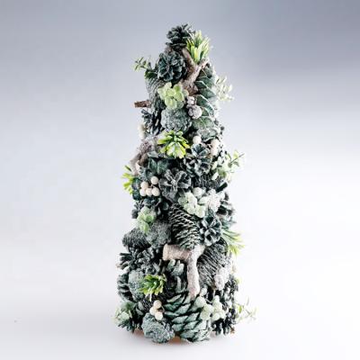 China Hot Selling Mini Tree Ornament Christmas Supplies Pine Cones Products Christmas Pine Cone Decoration New for sale