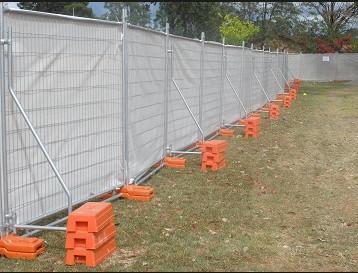 China Temporary Fence With Plastic Feet Easy To Install And In High Security for sale