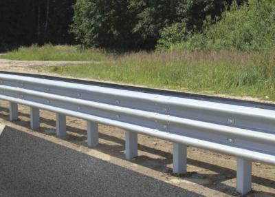 China Galvanized Steel Guardrail Cattle Fence Rust Proof For Car Protection  for sale