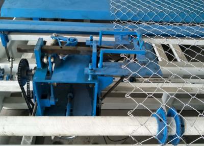 China High Performance Fencing Net Making Machine 8.5kw 1.8-4.0mm Wire Dia for sale