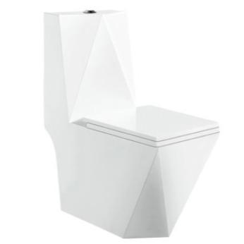 China White Glazed European Water Closet Floor Mounted Siphonic Elegant for sale