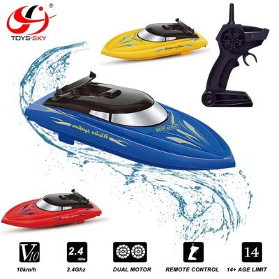 China RC Model Easy Control Toys 2.4G Speedy Cheap Adult RC Boat 8-10KM/H Boat Toys Wholesale Price for sale