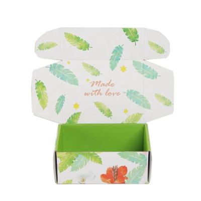 China Recycled Materials Custom Size Style Double Sided Printing Green Cool Gift Cardboard Mailing Box for sale