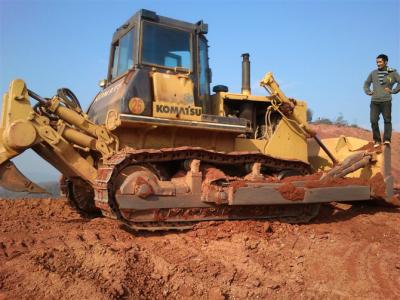 China D85A-21 utilizó el dormilón de la correa eslabonada de la niveladora de KOMATSU para la venta D85-18 Japón en venta