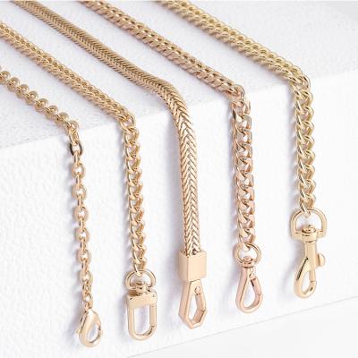 China Guangdong Manufacture Hardware Various Features Eco-friendly Zinc Alloy Gold Thick Metal Bag Chain Accessories Strap For Handbag for sale