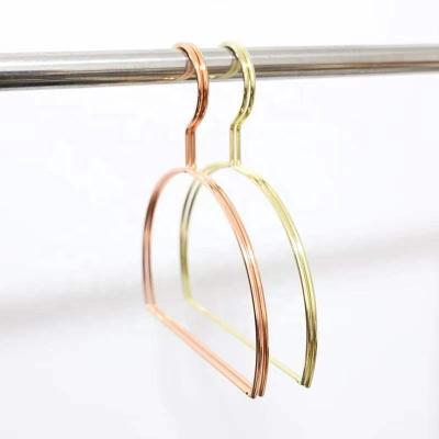 China Modern Iron Wire Plated Semicircular Hanger Gold Metal Scarf Hanger Rack for sale