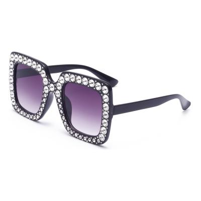 China Square Rhinestone Diamond Sunglasses Luxury Eyewear Women Sunglasses 2021 Fashion Sun Glasses for sale