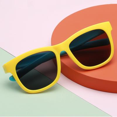 China Cheap Plastic Kids Sunglasses Children Promotion Sunglasses Fashion Sunglasses DHK1571 Wholesale Customize Eyewear for sale