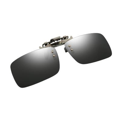 China Fashion Sunglasses Flip-Up 180 TAC Sunglasses Clip On Polarized Lenses for sale