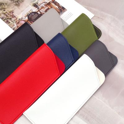 China Soft PU Sunglasses Pouch Eyewear Case For Reading Glass Sunglasses Ready Stock Pack for sale