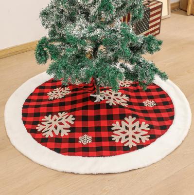 China 2021 New Fabric Christmas Tree Skirt Red And Black Checked Snowflake Theme Christmas Tree Skirt for sale