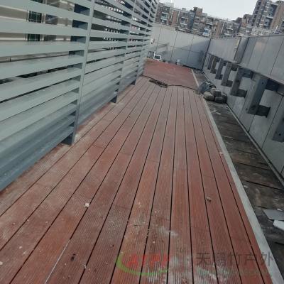 Cina Prefabbricato Grigio Legno di Bambù Decking Boards 4,5 M per Outdoor in vendita