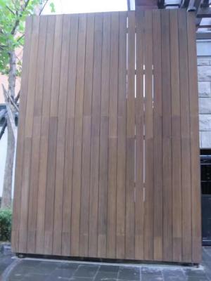 China Create Beautiful Durable Floor Decking Boards Waterproof 2200*140*18/20/30/40/42 for sale