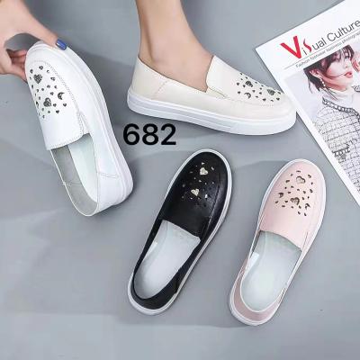 China Deodorization Shoes Genuine Leather Casual Student Shoes Women Shoes New Girls Spring Thick-heel for sale