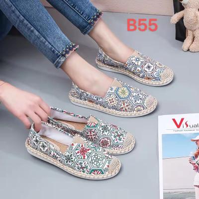 China Hot Doll Colorful Unique Style Comfort Deodorization New Arrival Design Ladies Flat Casual Shoes for sale