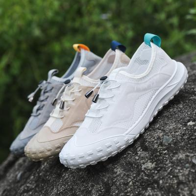 China 2021 Fashion Trend New Men's Sports Running Causal Shoes Flat Mesh Breathable Light Weight Sneaker for sale