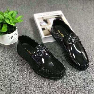 China Fashion Hot Selling New Fashion Trend China Factory Mum Running Shoes PU Material Shoes for sale