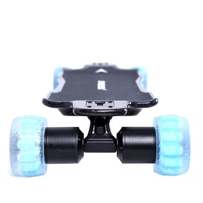 China Newest Onewow Direct Drive Adult Electric Dual Skateboard 1600W With Crashed Carbon Fiber Deck For Wholesales for sale