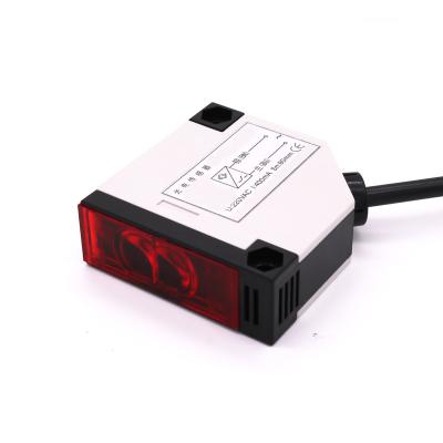 China DINGGAN industrial automation diffuse reflection square dc 3 wires cables junction proximity sensor on sale for sale