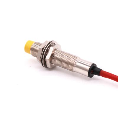 China DINGGAN Industrial Automation Extended Temperature Sensor Proximity M12 Switch Proximity Sensor 10-30VDC Non-concise Capacitive 3 Wires for sale