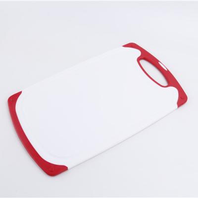 China Various viable promotional goods using plastic cutting board with groove for sale for sale