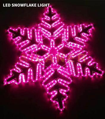 China Custom Handmade 110v 20w Christmas Snowflake Pattern Waterproof Outdoor Light For Holiday Event Pattern Lights for sale