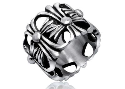 China High Polished Personalized Stainless Steel Rings Multi Flower Cast , Lead Free for sale