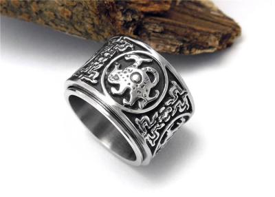 China Cool Stainless Steel Rings Flesh Heavy Jewelry Unique Retro Mens Dragon Rings for sale