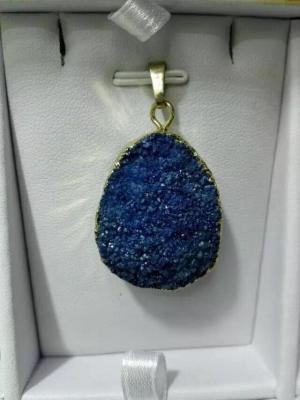 China Gemstone Blue Druzy Pendant , Natrual Agate Slice Loose Drusy Stones With Different Color for sale