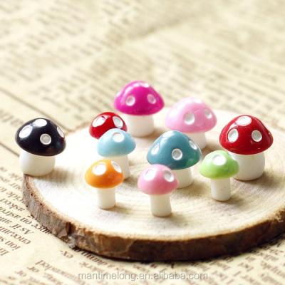 China Mini adorable mushroom crafts. Dot Mushrooms Garden Ornament Miniature Garden Ornament Mushroom for sale