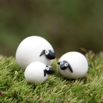 China Mini Sheep 3pcs Plastic Animals Garden Decoration Cute Miniature Garden Decoration Animals Garden Decoration for sale