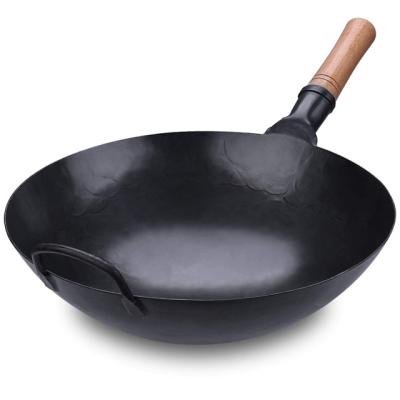 China Sustainable Pre-Seasoned Black Steel Wok With Wooden Handle for sale