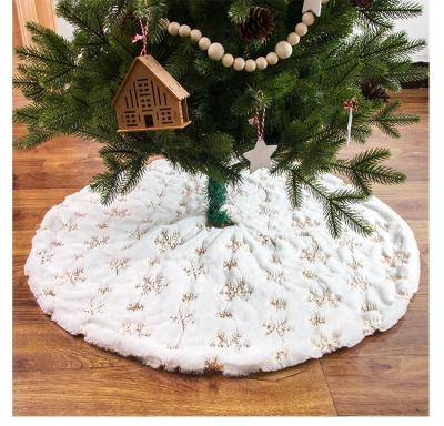 China Luxury White Faux Fur BOOMBM Faux Fur Christmas Tree Skirt Decorations Home Christmas Ornament Sequin Snow Christmas Tree Skirt 2 Sizes for sale