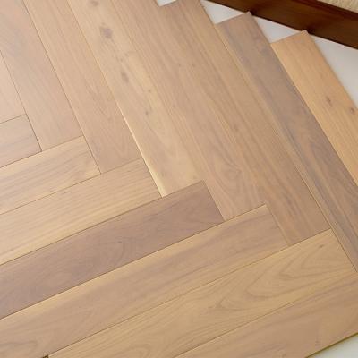 China Traditional Brazilian Natural Teak Hardwood Timber Flooring for sale