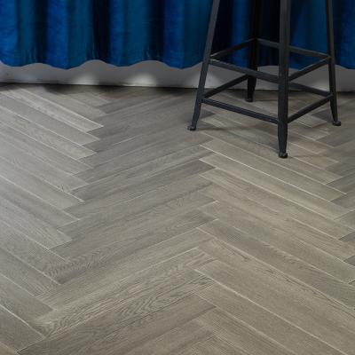 China Interior Residential Gray Oak Solid Herringbone Wood Flooring 3.75