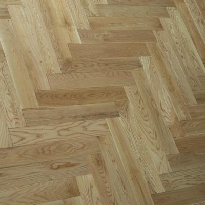 China 3.75 inch Modern Prefinished Solid Oak Herringbone Flooring for sale