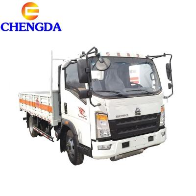 China Hot 4x2 2 Axles High Quality RHD/LHD HOWO Mini Cargo Truck For Sale Low Power 5995x2250x2450 for sale