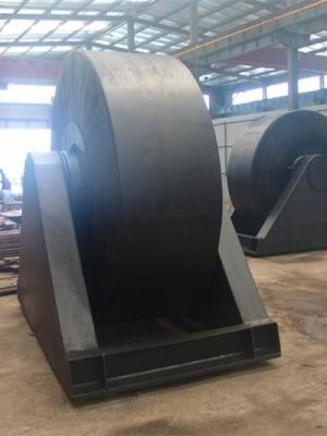 China Pier Marine Roller Wheel Rubber Fender For Port Docking for sale