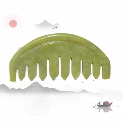 China Guasha 2021 Comfortable combed Xiuyan jade, natural gem head massager, used for scalp stress relaxation and hair growth for sale