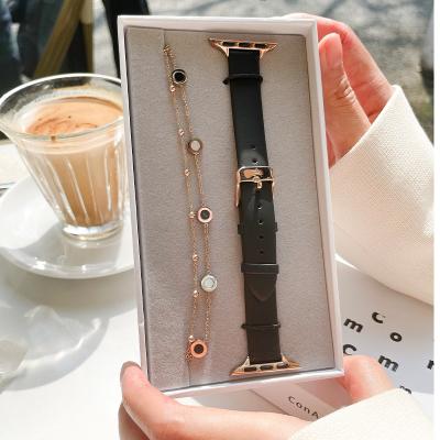 China ConAmor Stainless Steel | Little green | Jewelry Series Apple Watch Band For Series 6/SE/5/4 Strap Climber Hidemi Apple Watch Band for sale