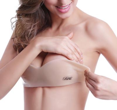 China Antibacterial Strapless Nude One Piece Uplift Silicone Angel Wing Band Sticky Stockings Cut Out Invisible Bras for sale