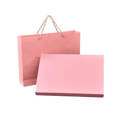 China Recyclable Luxury Famous Branded Recycled Paper Bag With Handles Gift Shopping Custom Paper Box And Bag With Logo Print for sale