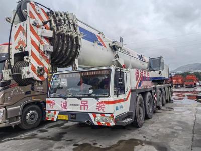 China 2012 Zoomlion 260T White Heavy Duty Truck Crane Counterweight 89T Mercedes Benz Engine for sale