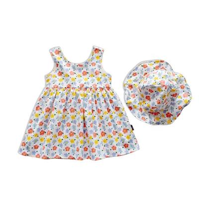 China Anti-Wrinkle Clothes Baby Dress Girls Slip Dress Cotton Floral Skirt With Hat for sale