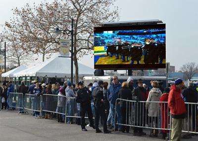 China Cartelera de los medios de la publicidad al aire libre LED de la echada del pixel de la lámpara 10.66m m de P10.6mm DIP346 LED en venta