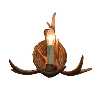 China Hign Qulity Paiting Country Resin Hallway Garden Lamp Aisle Wall Lamp Antler Personality Art Handmade American Wall Lamp for sale