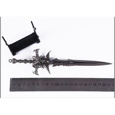 China Europe hot sale high quality World of Warcraft metal sword model keychains for sale