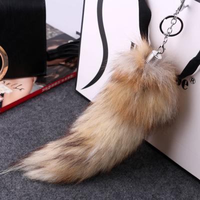 China Wholesale Natural Oversized Fox Tail Fox Tail Fur Hat Belt Bags Promotional Blue Fox Key Chain Tail Souvenir Gifts Key Chain for sale